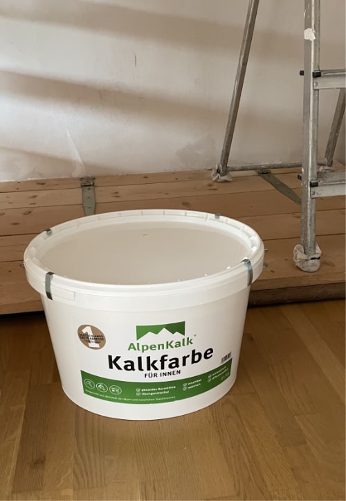 Schlafzimmer Farbe von AlpenKalk